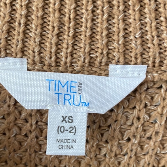 Time and Tru Men's Camel Crewneck Sweater - Picture 4 of 8